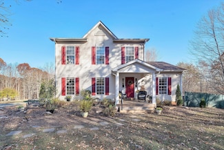 613 Pasley Ln, Moneta, VA 24121