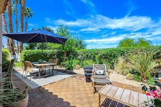 426 Forest Hills Dr, Rancho Mirage, CA 92270