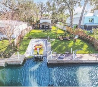 234 Indian Creek Rd, Oak Hill, FL 32759