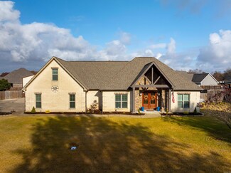 708 Country Club Cir, Manila, AR 72442