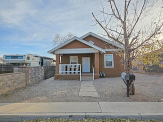 414 Hudson Ave NW, Albuquerque, NM 87107