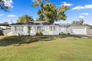 417 E School St, Lake Charles, LA 70605