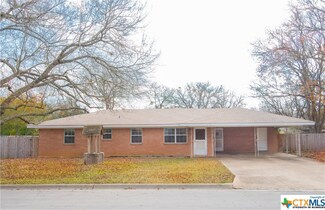 409 E 19th Ave, Belton, TX 76513