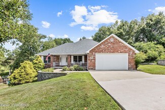 3909 Stoneridge Ct, Jefferson City, MO 65109
