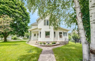 123 W Lyons St, Rio, WI 53960