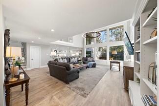 8912 Chatsworth Dr Unit 8912, Houston, TX 77024