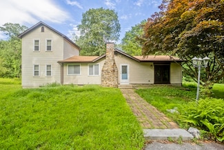 159 N Monson Rd Unit 1, Hampden, MA 01036