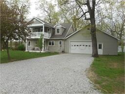 6400 N 300 E, Howe, IN 46746