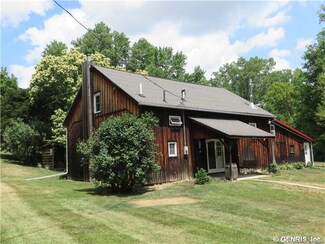 2915 Kapprell Rd, Mount Morris, NY 14510