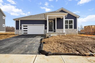 217 Isleta Dr, Pataskala, OH 43062