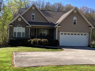 3341 Wilson Ave, Signal Mountain, TN 37377