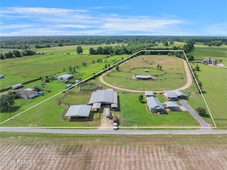 145 Celestine Ln, Sunset, LA 70584