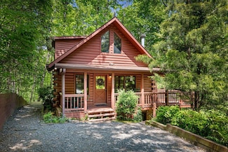 88 Indian Rock Ridge, Blue Ridge, GA 30513