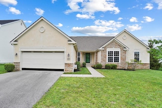 2826 Crosshurst Ct, Grove City, OH 43123