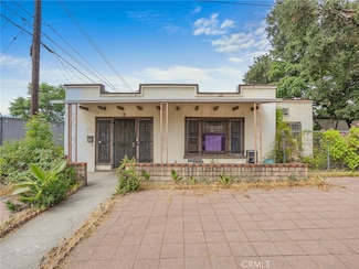 211 S Bel Aire Dr, Burbank, CA 91501