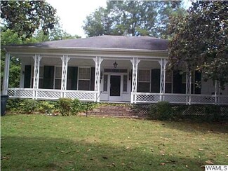 852 Columbus St W, Fayette, AL 35555