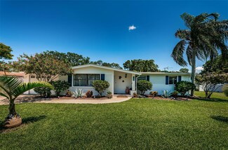 2995 Pine Tree Ave, Largo, FL 33771