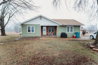 706 Highway 28, Belle, MO 65013