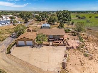 207 Autobee Ln, Avondale, CO 81022