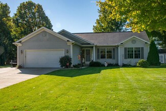 25639 Windsor Dr, Edwardsburg, MI 49112