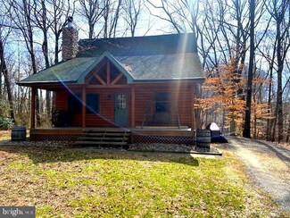 900 E Evesham Rd, Glendora, NJ 08029