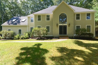 191 Littlefield Ln, Marlborough, MA 01752