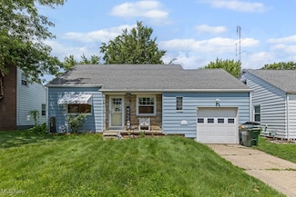 1029 W College Rd, Alliance, OH 44601