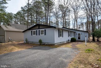 69 Windjammer Rd, Berlin, MD 21811