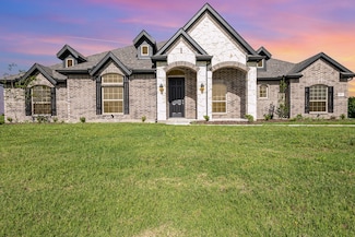 651 Wales Ct, Waxahachie, TX 75167
