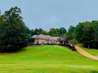 505 Woodland Hills Dr, Oxford, MS 38655