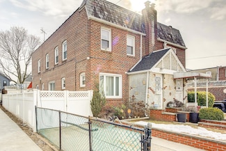 209-30 111th Rd, Jamaica, NY 11429