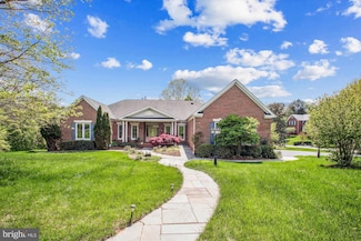 10601 Little Run Farm Ct, Vienna, VA 22182