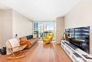 425 1st St Unit 908, San Francisco, CA 94105