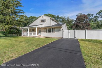 39 Sunset Dr, Howell, NJ 07731