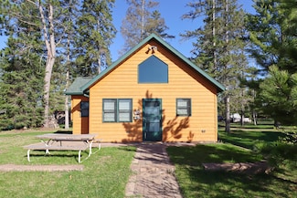 W3789 Villa Bay Rd Unit 7, King, WI 54487