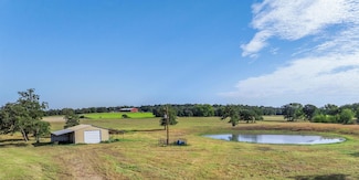 1463 Cr 324, Lincoln, TX 78948