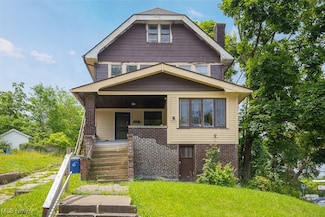 1810 Haldane Rd, Cleveland, OH 44112