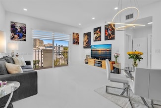2650 SW 37th Ave Unit 906, Coconut Grove, FL 33133