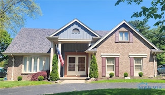 1773 Valley Way Dr, Toledo, OH 43614