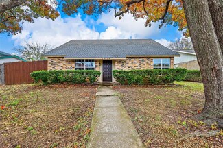 2914 Carnaby Ln, Garland, TX 75044