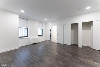 135 S 19th St Unit 801, Philadelphia, PA 19103