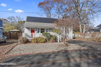 13 Holly Rd, Brick, NJ 08723