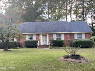 203 Brentwood Dr N, Wilson, NC 27893