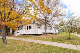 2220 Maryland Ave, Superior, WI 54880