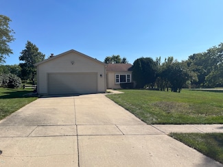 17341 W Huntington Cir, Grayslake, IL 60030