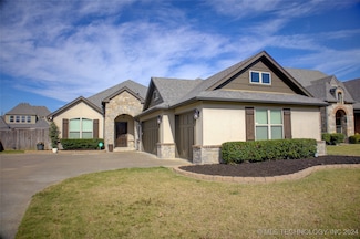 405 W 128th St S, Jenks, OK 74037