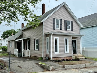 32 Hanover St, Nashua, NH 03060