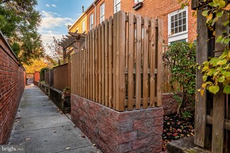 831 S Sharp St, Baltimore, MD 21230