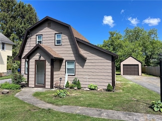 3 Pleasant St, North Chili, NY 14514