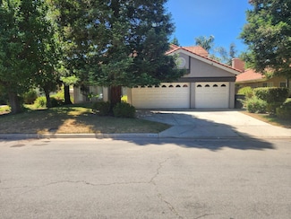 9063 N Woodrow Ave, Fresno, CA 93720